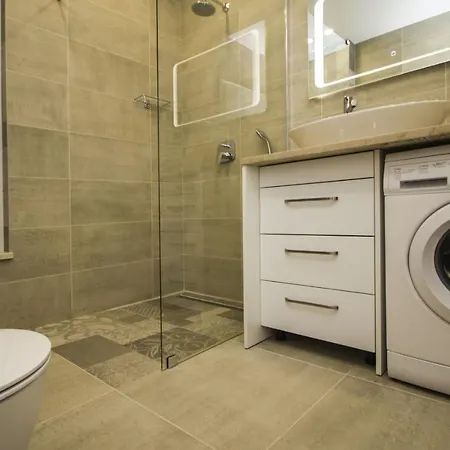 Vila Ctma225/ Holiday House With Heated Private Pool Makarská